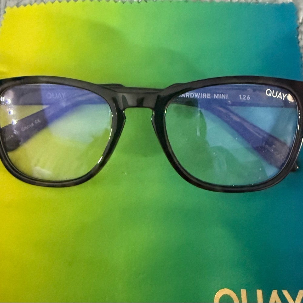 Quay Australia Black Frame Blue-Tinted Lenses